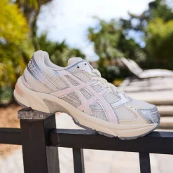 ASICS Gel-1130 Athletic Shoe - Cream / Pink Cloud