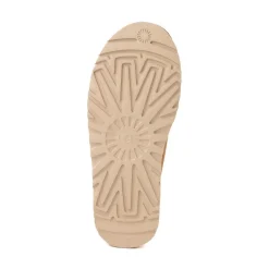 Mens UGG® Classic Slip-On Slipper - Chestnut