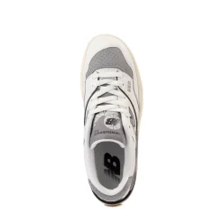 New Balance 550 Athletic Shoe - Big Kid - Sea Salt / Slate Grey