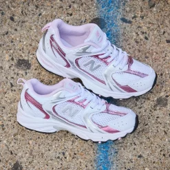 New Balance 530 Athletic Shoe - Big Kid - White / Pink