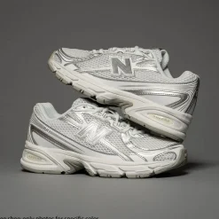New Balance 740 Athletic Shoe - Big Kid - White / Silver Metallic