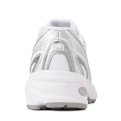New Balance 740 Athletic Shoe - Big Kid - White / Silver Metallic