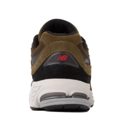 New Balance 2002 Athletic Shoe - Big Kid - Woodland / Black