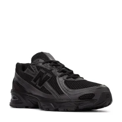 New Balance 740 Athletic Shoe - Black / Black