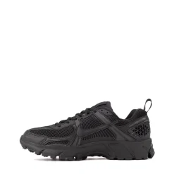 Nike Vomero 5 Athletic Shoe - Big Kid - Black / Black