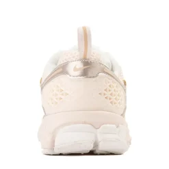 Nike Vomero 5 Athletic Shoe - Big Kid - Chalk / Sail / Chalk
