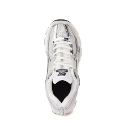 Nike Vomero 5 Athletic Shoe - Big Kid - Photon Dust / Gridiron / Sail / Chrome
