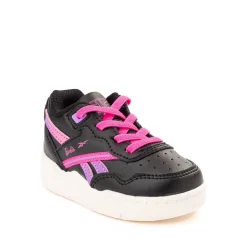 Reebok x Barbie邃