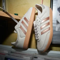 Womens adidas Samba OG Athletic Shoe - Clear Brown / Copper Metallic / Putty Beige