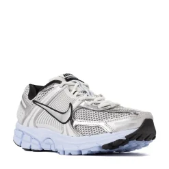 Womens Nike Zoom Vomero 5 Athletic Shoe - Photon Dust / Metallic Silver