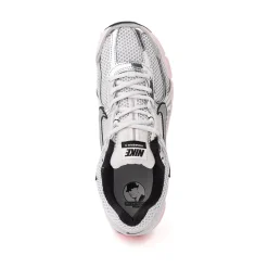 Womens Nike Zoom Vomero 5 Athletic Shoe - Photon Dust / Metallic Silver / Pink Foam