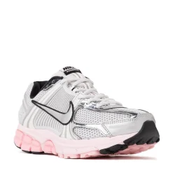 Womens Nike Zoom Vomero 5 Athletic Shoe - Photon Dust / Metallic Silver / Pink Foam