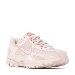 Womens Nike Zoom Vomero 5 Athletic Shoe - Silt Red / Red Stardust / Vast Grey