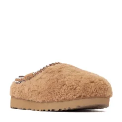Womens UGG® Tasman Maxi Curly Slipper - Chestnut